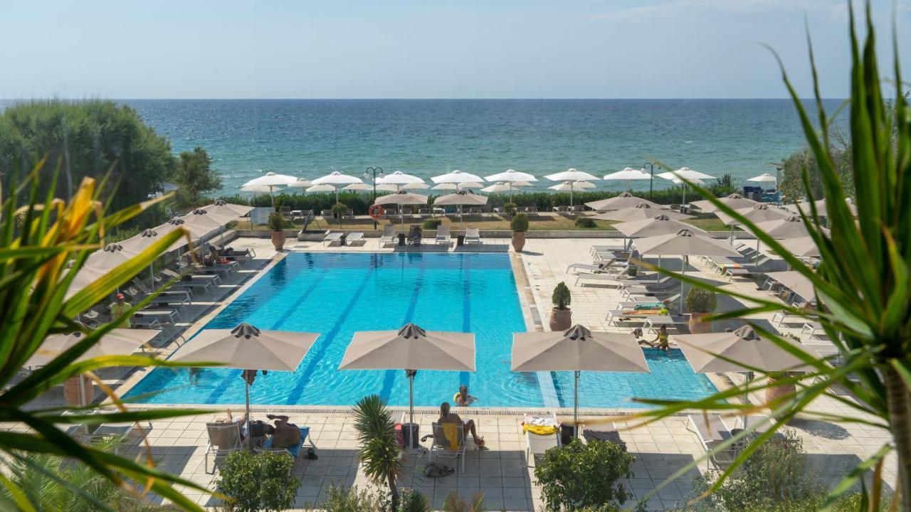 Kassandra Mare Hotel Nea Poteidaia Ngoại thất bức ảnh