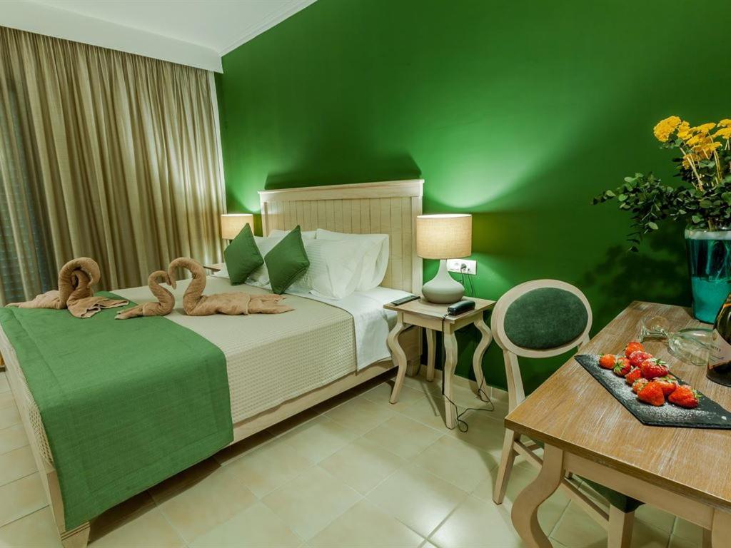 Kassandra Mare Hotel Nea Poteidaia Ngoại thất bức ảnh