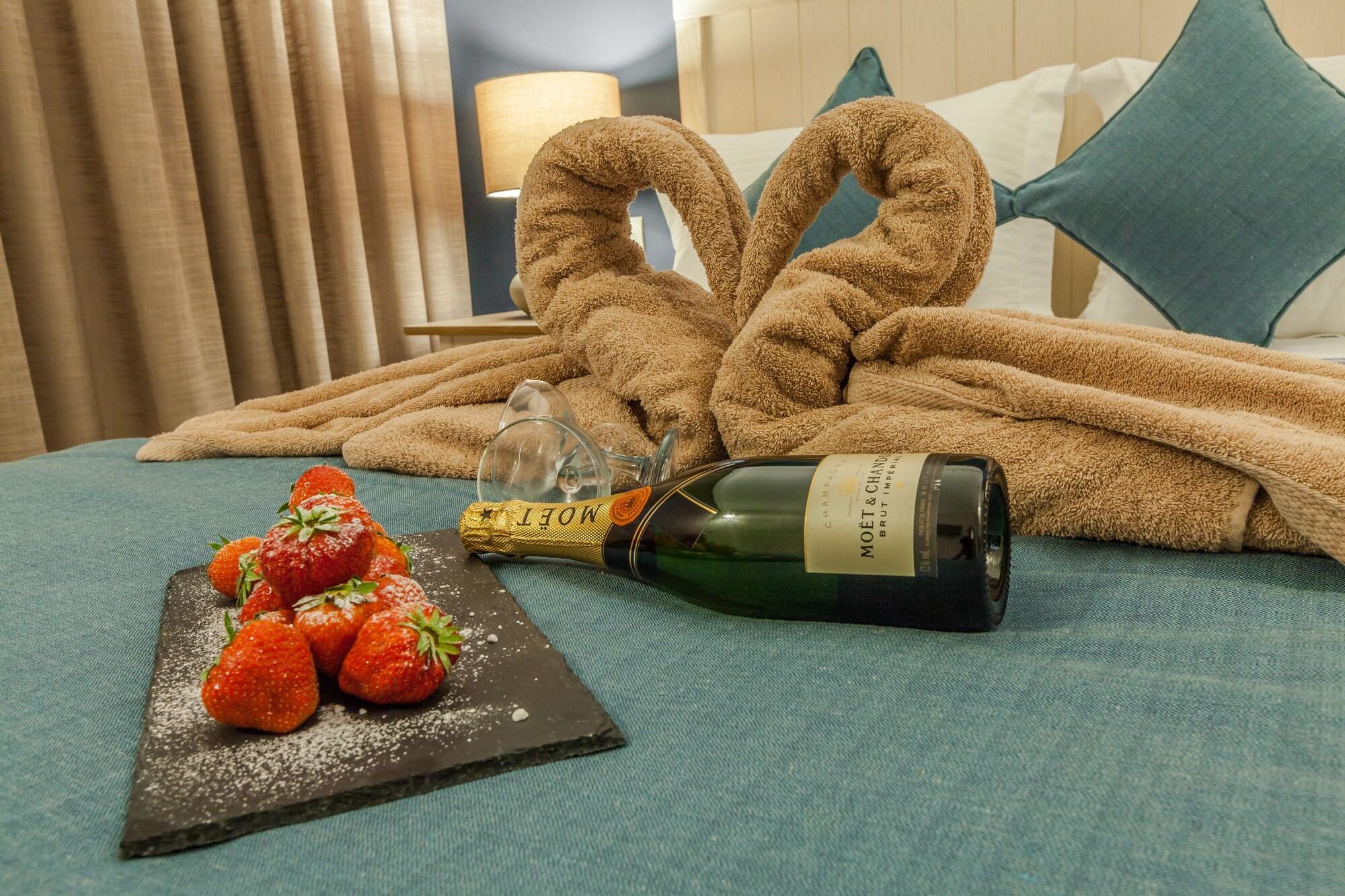 Kassandra Mare Hotel Nea Poteidaia Ngoại thất bức ảnh