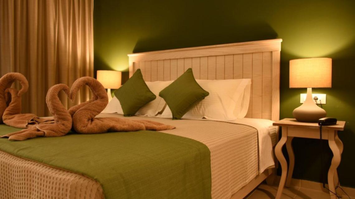 Kassandra Mare Hotel Nea Poteidaia Ngoại thất bức ảnh