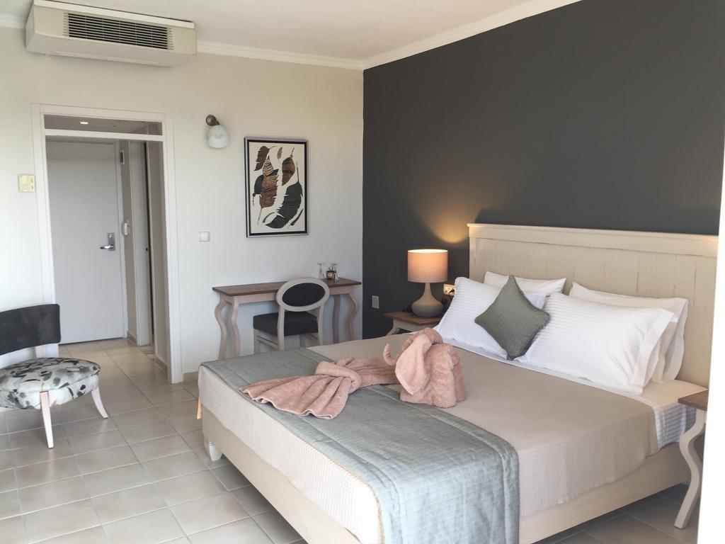 Kassandra Mare Hotel Nea Poteidaia Ngoại thất bức ảnh